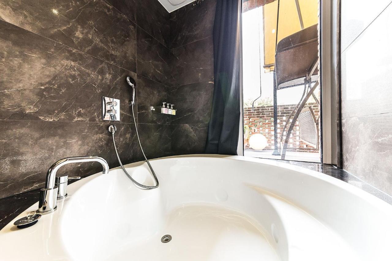 Roseto Hotel Pocheon Eksteriør billede