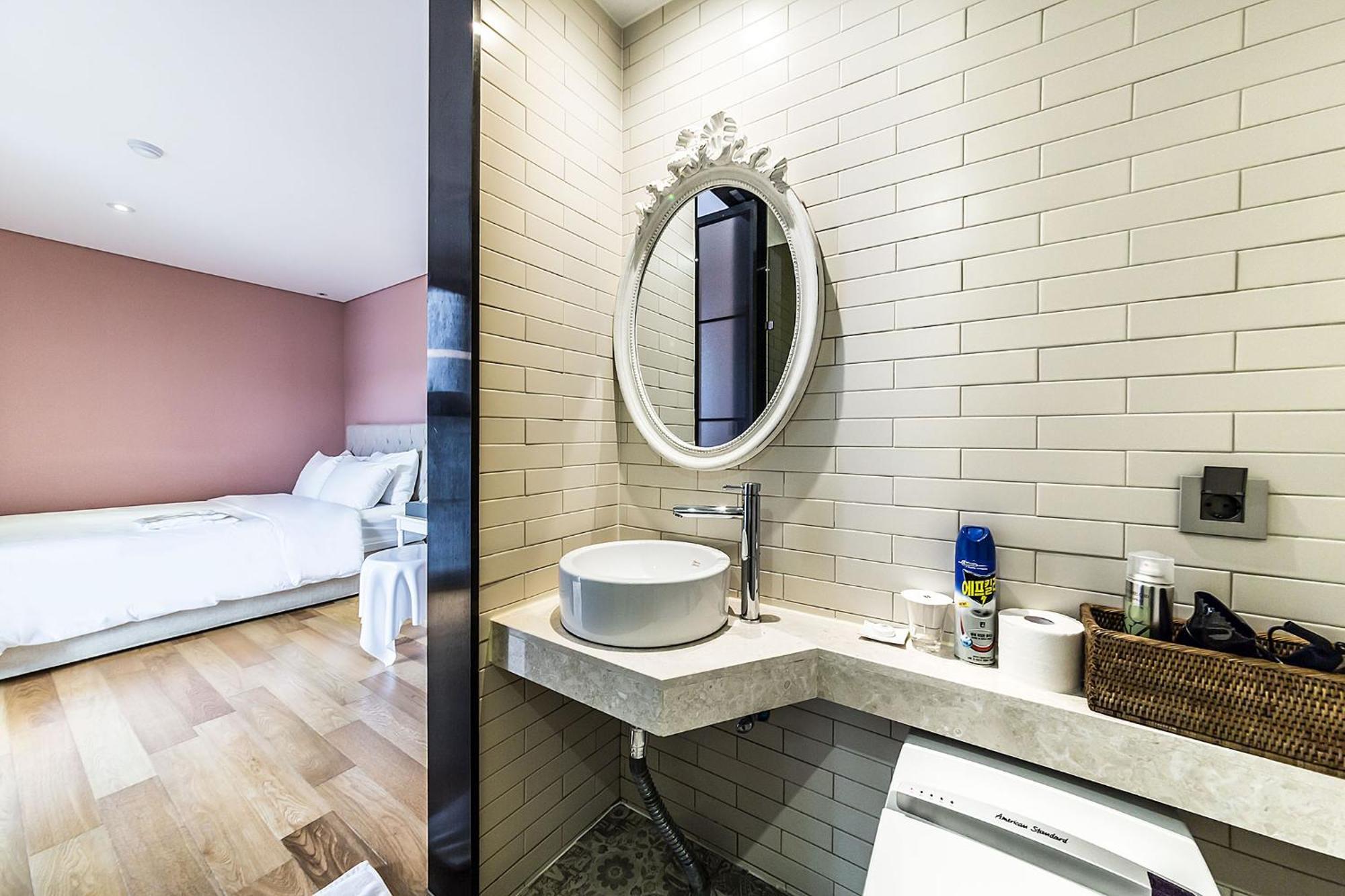 Roseto Hotel Pocheon Eksteriør billede